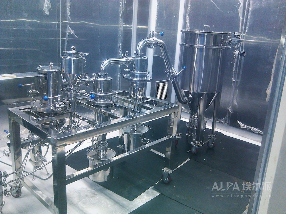 實驗室三合一<a href=http://www.lansemeiying.cn/chanpin/27.html target=_blank class=infotextkey>氣流粉碎機</a>