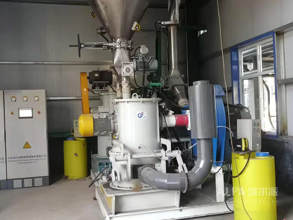 TSM<a href=http://www.lansemeiying.cn/chanpin/144.html target=_blank class=infotextkey><a href=http://www.lansemeiying.cn/chanpin/145.html target=_blank class=infotextkey>小蘇打</a></a>粉碎機設備實例圖