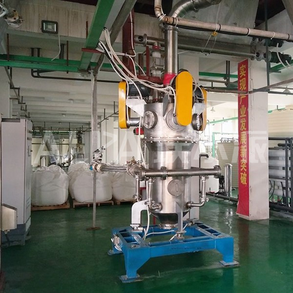 <a href=http://www.lansemeiying.cn/chanpin/27.html target=_blank class=infotextkey>氣流粉碎機(jī)</a>現(xiàn)場(chǎng)圖